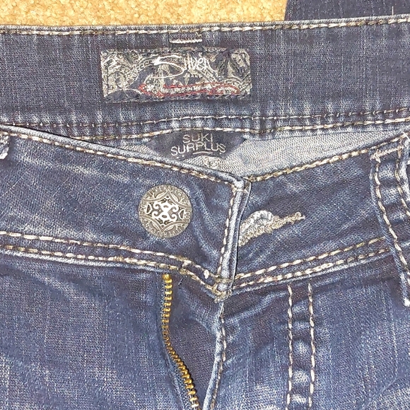 Silver Jeans - Picture 2 of 7